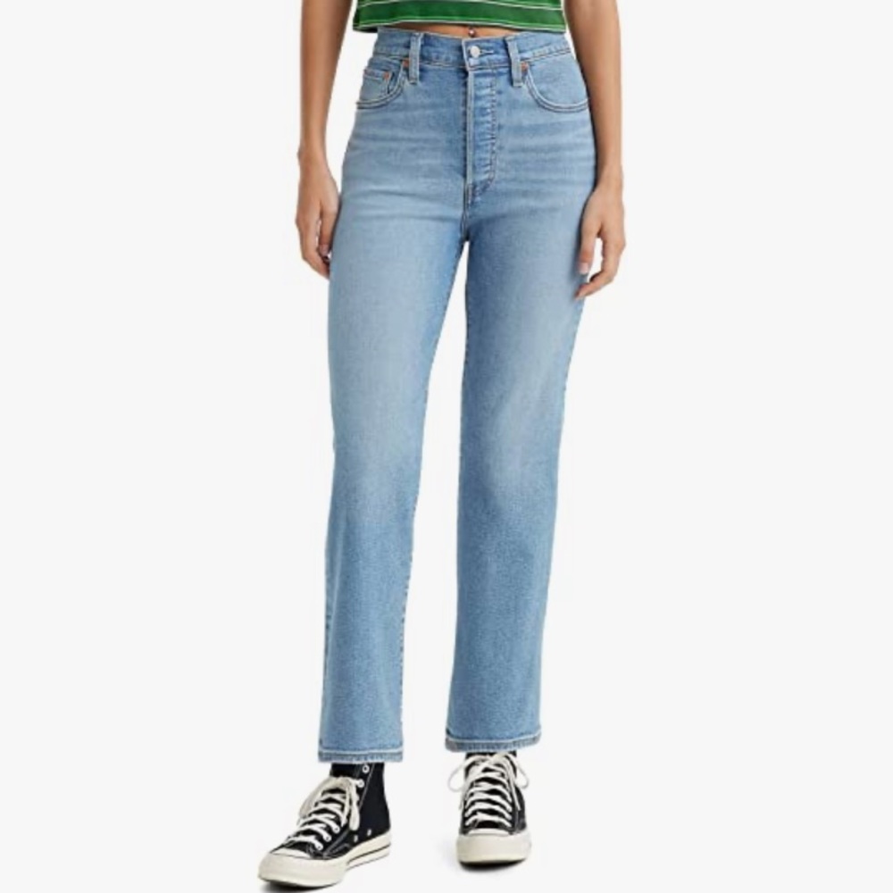 Levi’s Ribcage Straight Ankle Jeans in Medium Indigo - Picture 2 of 6